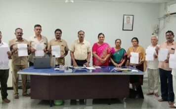 ఆర్టీసీ ఉద్యోగులకు పదోన్నతులు